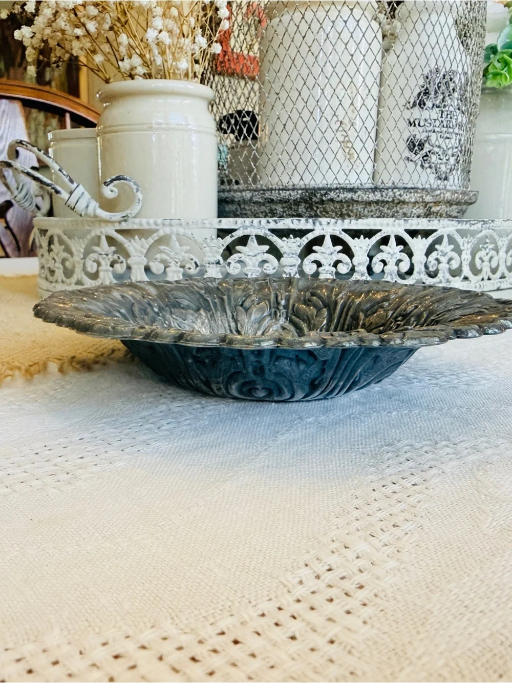 Vintage Towle Acanthus Leaf Bon Bon Dish – EP Silverplate – Model 4005